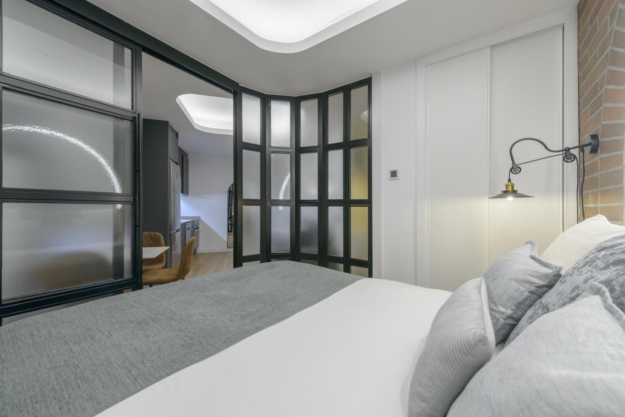 Gran Via Capitals By Monaro***** Apartman Madrid Kültér fotó