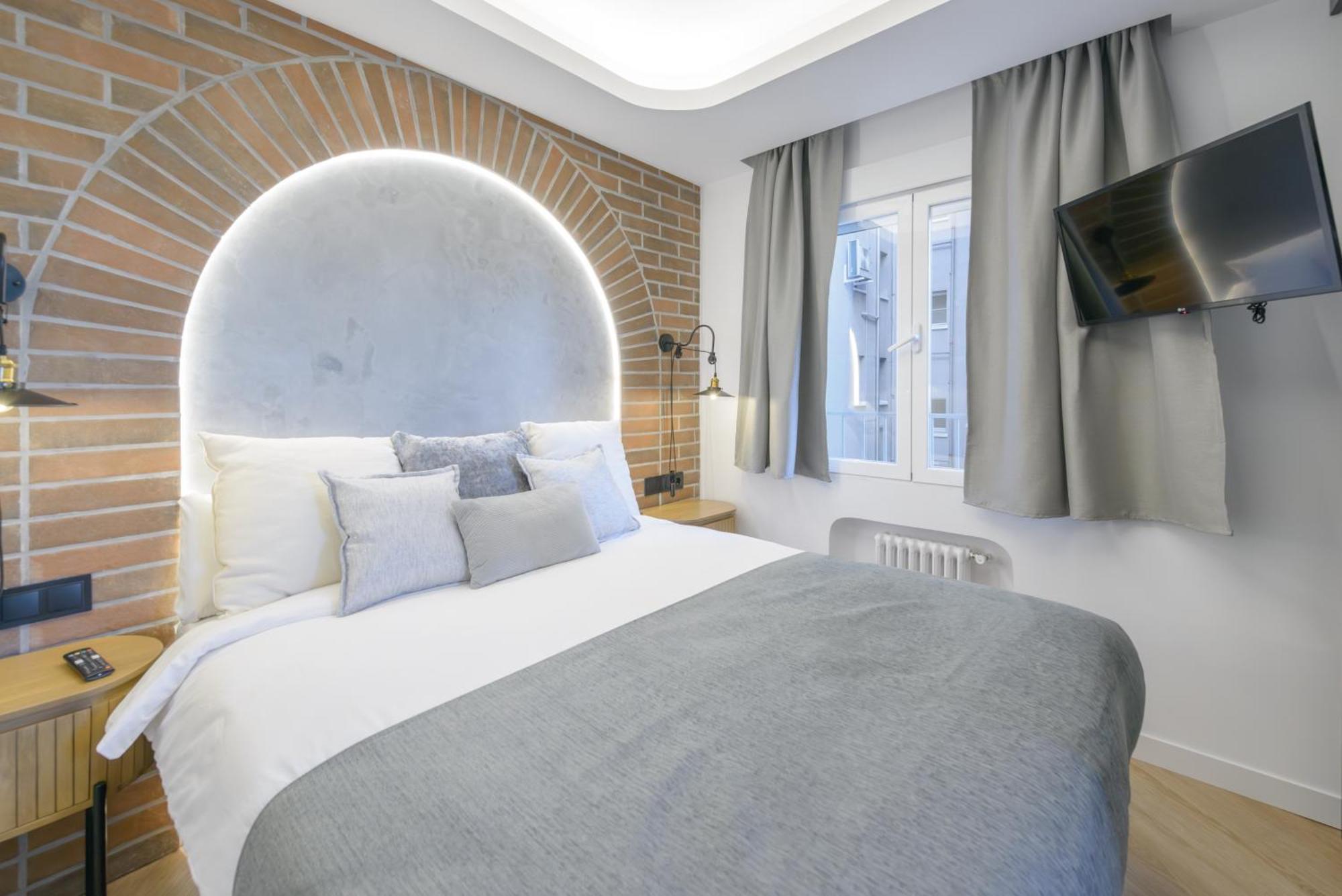 Gran Via Capitals By Monaro***** Apartman Madrid Kültér fotó
