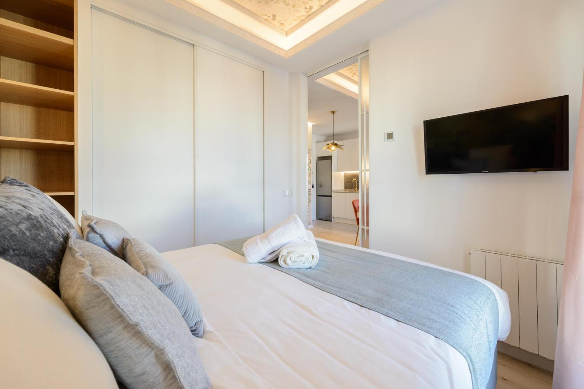 Gran Via Capitals By Monaro***** Apartman Madrid Kültér fotó